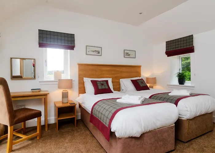 Elderburn Lodges