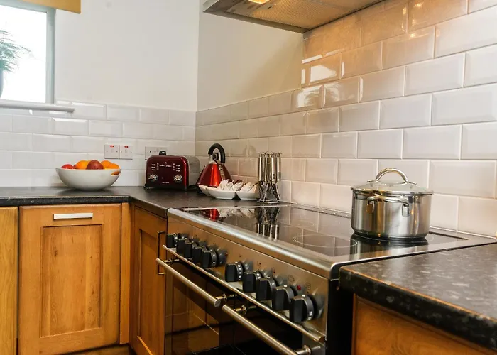 Elderburn Lodges